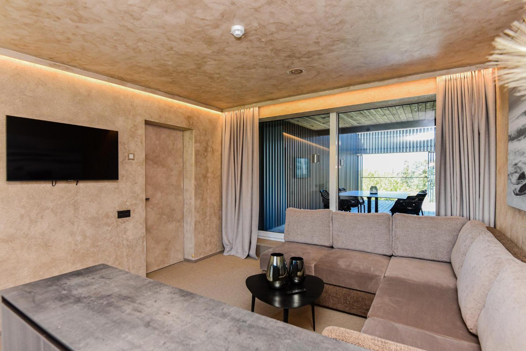 Vaiva Apartments, Palanga Šventoji Exteriör bild